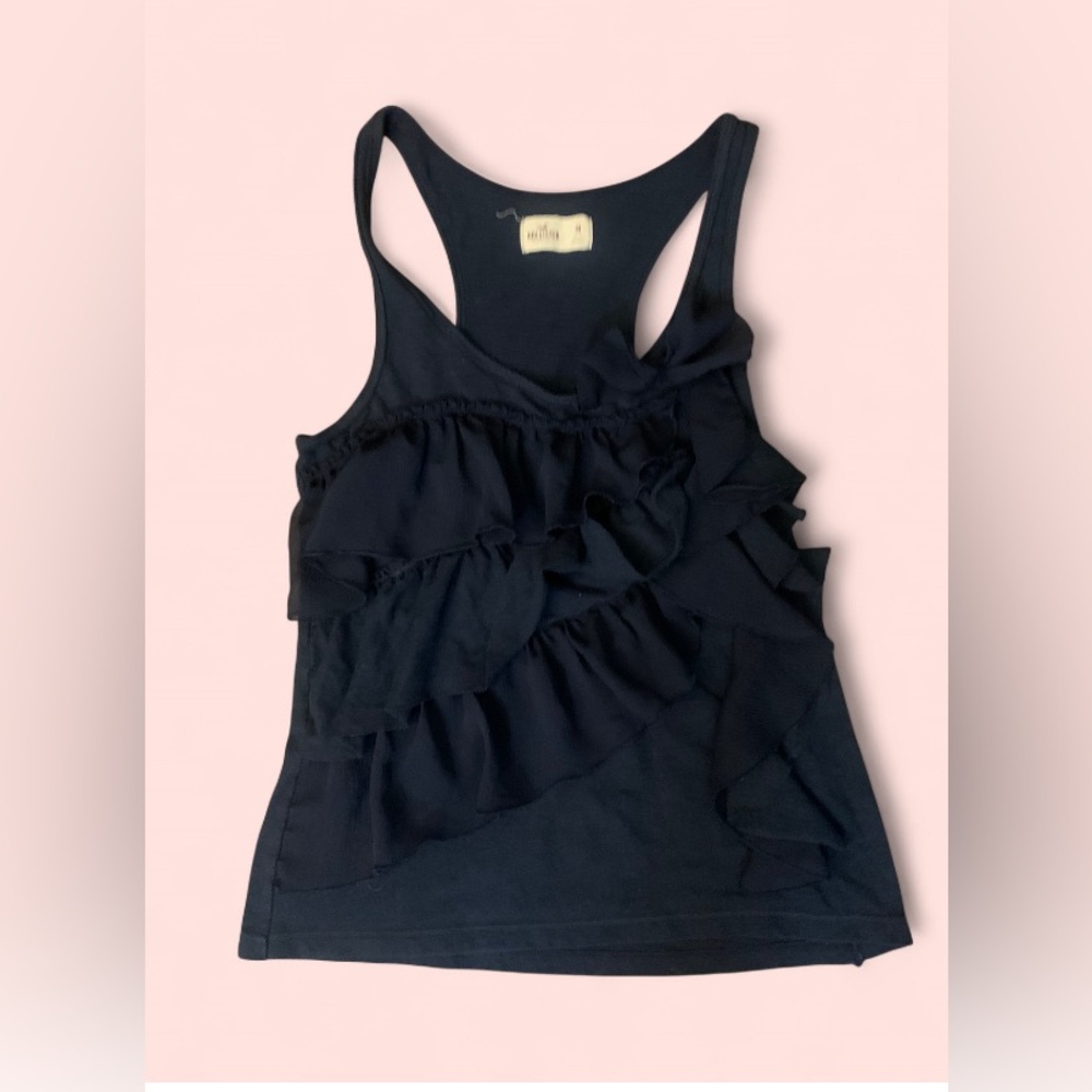 ✨ Hollister Navy Blue Tiered Ruffle Tank Top ✨ size medium